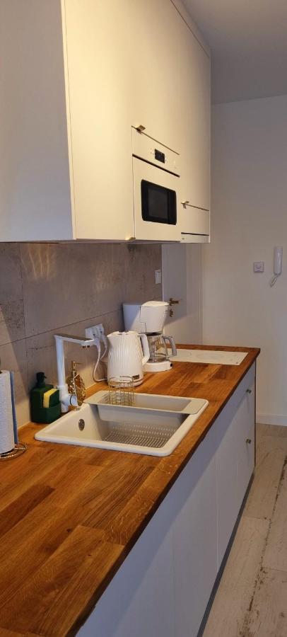Apartament Powstancow A23 Z Dostepem Do Basenu Baltic Apartament Pobierowo Exterior photo